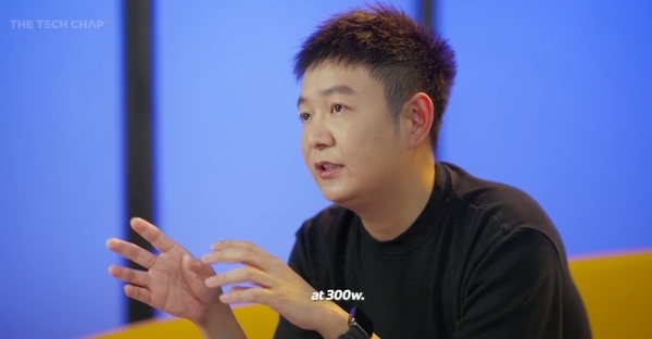 手机快充迈入300W时代!回顾手机快充发展史