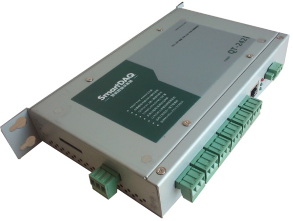 qt242通讯管理机样品图片