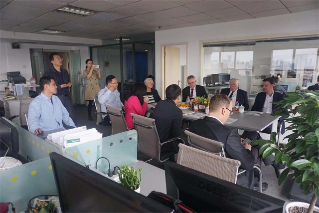 亚洲亚洲人成综合网络