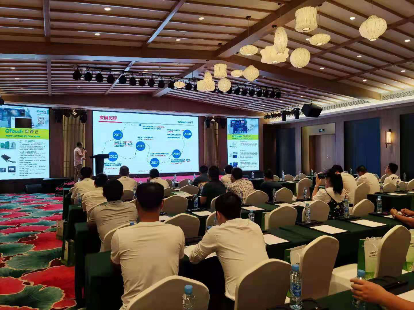 亚洲亚洲人成综合网络