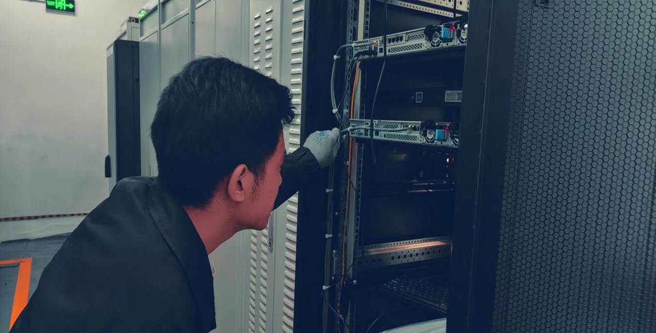 亚洲亚洲人成综合网络